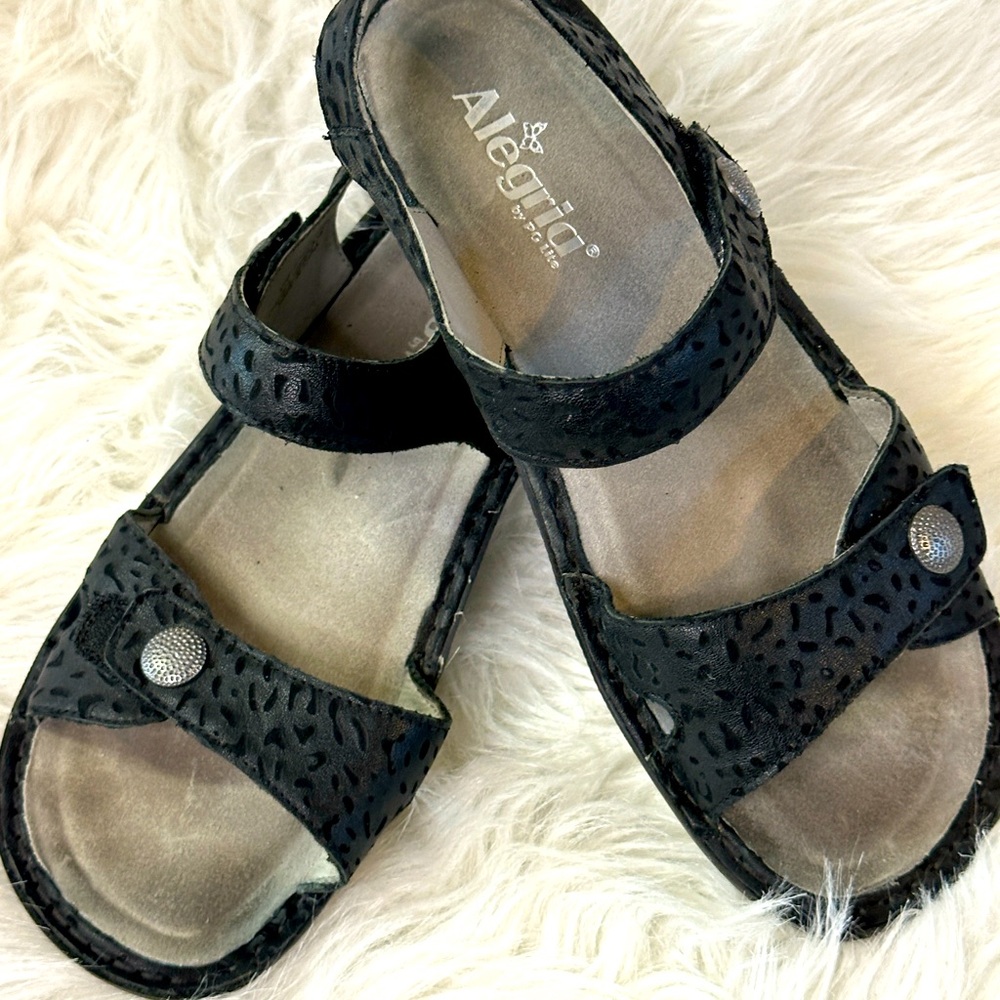 EUC Alegria Women's Black Comfort Sandals with Adjustable Straps Size 10
